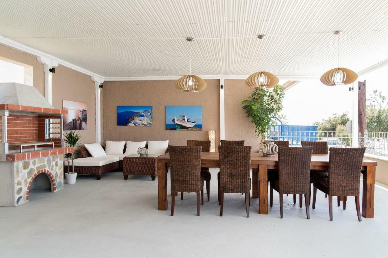 Villa Alexandra نيا إيراكليا المظهر الخارجي الصورة